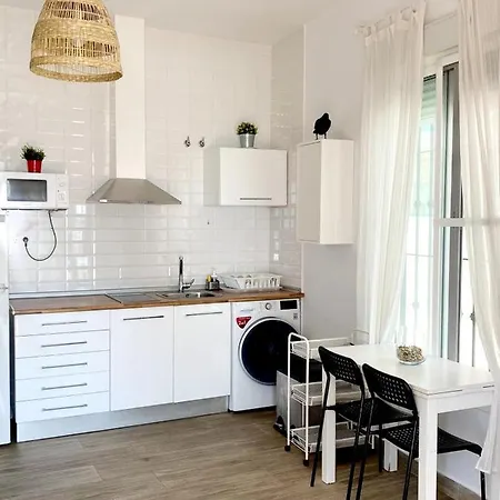 Lägenhet Beachfront Two-bedroom In Fuengirola