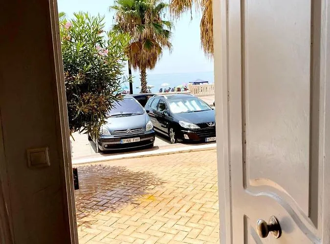 Apartamento Beachfront Two-bedroom In Fuengirola